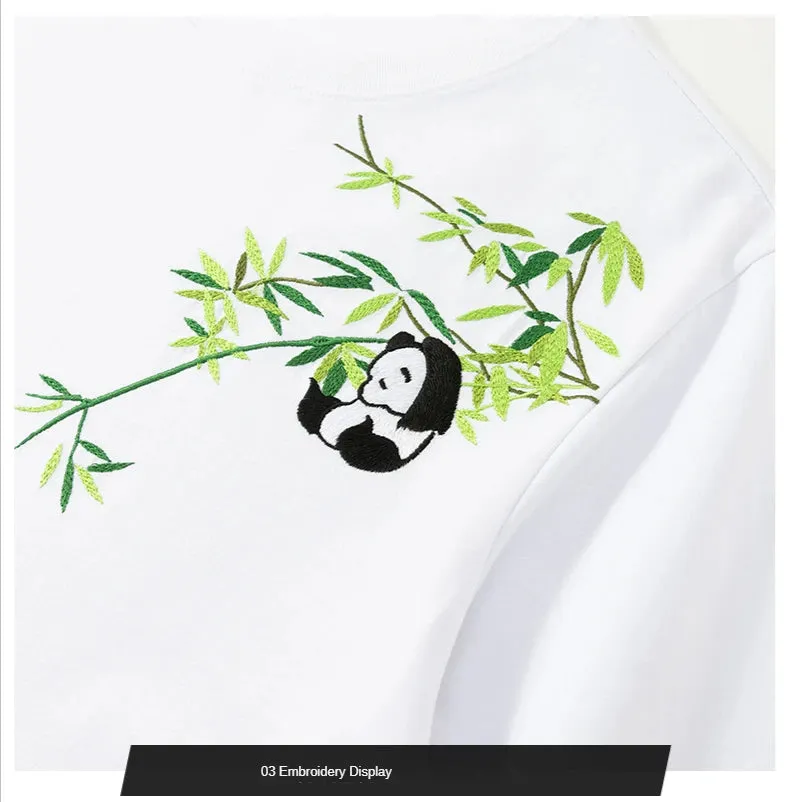 Embroidery playful panda T-shirt