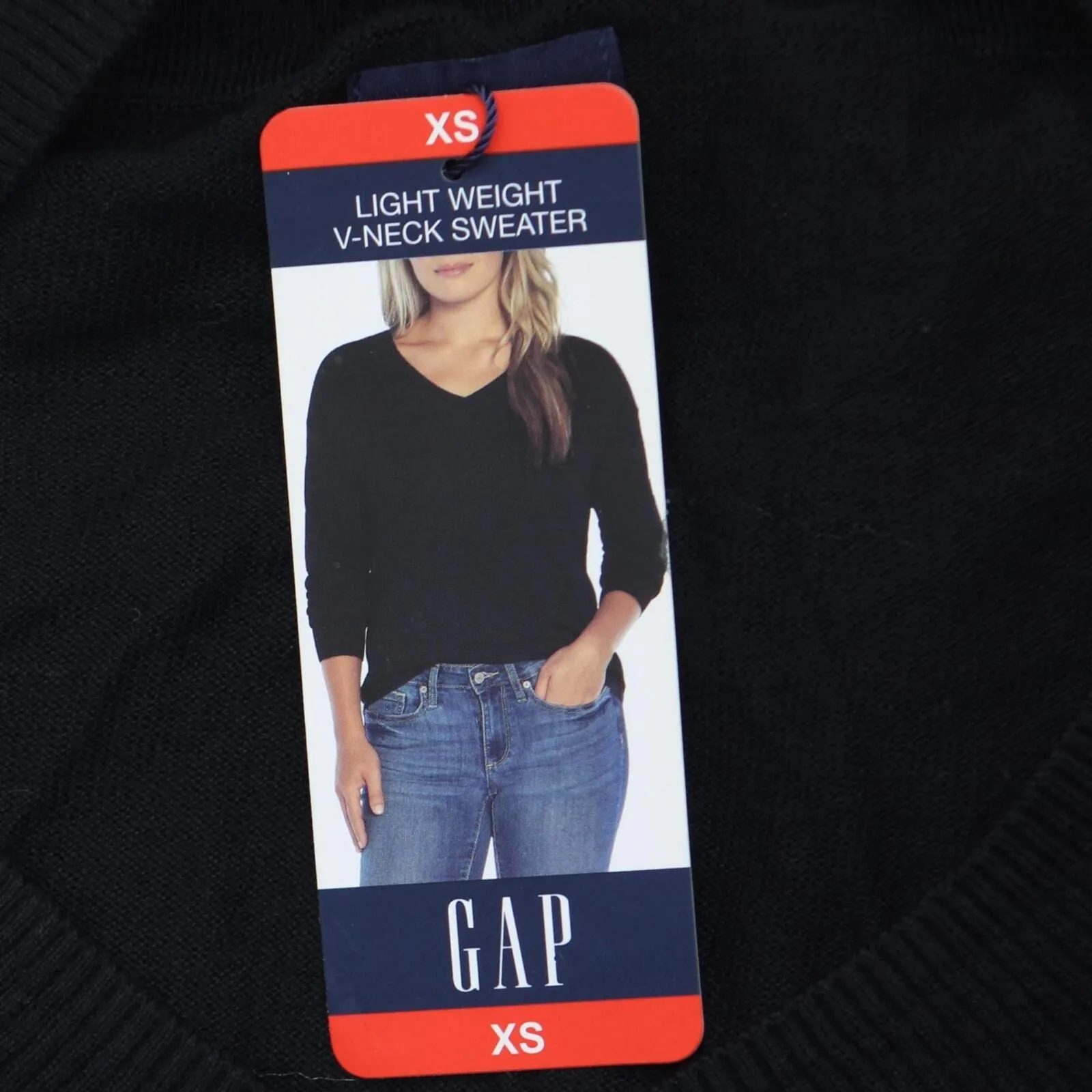 Gap Women's Relaxed Fit Comfortable Lightweight V-Neck Sweater QLSN01615