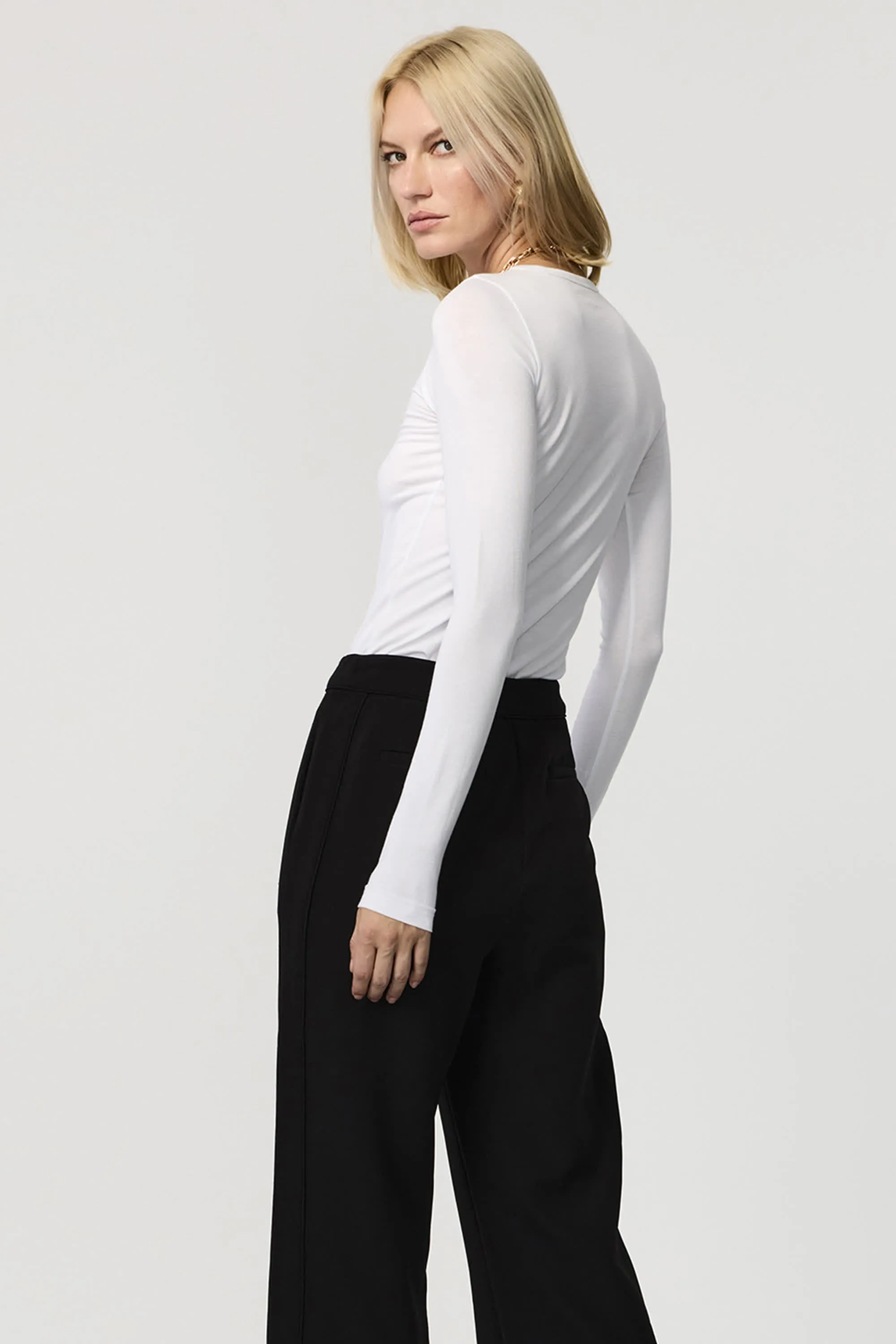 Jenna Cotton Long Sleeve T-Shirt